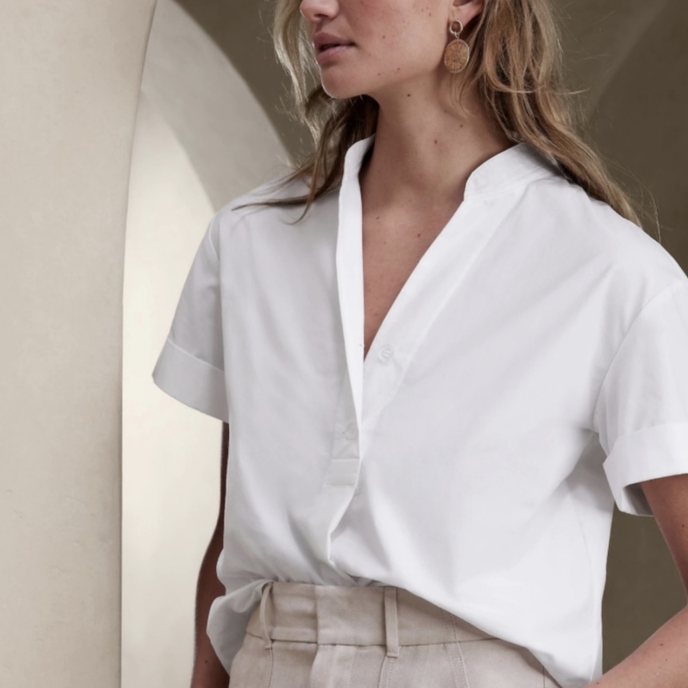 NWT Banana Republic Pleated Back Top